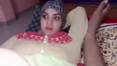 Jouer Les désirs interdits de demi-soeur: une balle de cow-girl Deepthroat d'une tante de Hot Indian se termine dans un creampie crémeux!
