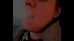 Redare Tiny Dick Hilaritate: Milf Abby's Smoking Hot Real Kiss Reality Story