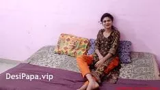 Redare Prețioasa adolescentă indiană Missy a exprimat porno cu devotul ei sunet complet hindi pentru fanii desi