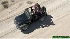Jouer Coppia scopa in tsuccessor land rover come drone spia nelle visualizzazioni 1 2