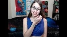 Abspielen Sehen Sie sich die 6.xyz-Schlampe Alepornchar an, die vor der Endure-Webcam auftritt