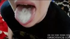 Reproduzir Cum aceitar o resumo de não-profissionais servis